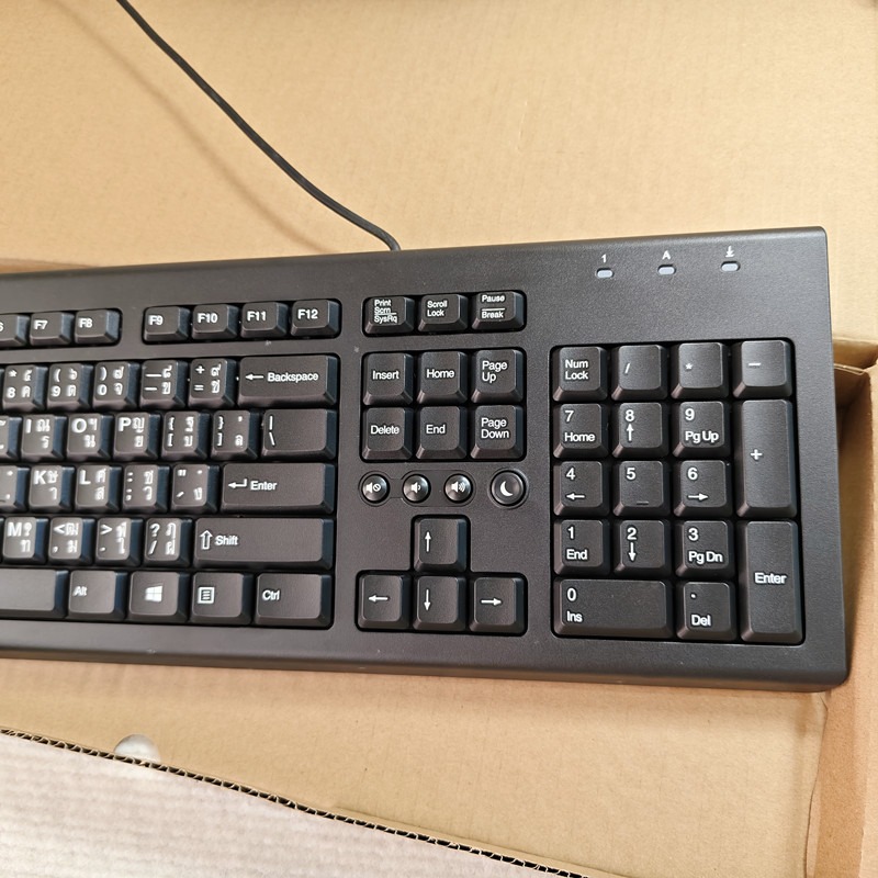 Clavier filaire USB de concept - Gaming Keyboard Blue Switches avis et prix